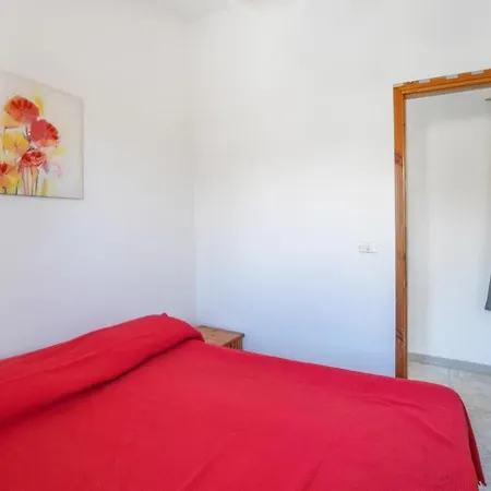 Cozy Apartment In San Leonardo Di Cutro